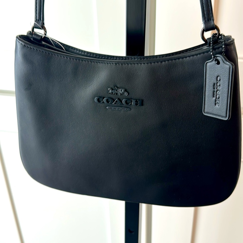 NWT Coach Penelope C2457-CP101